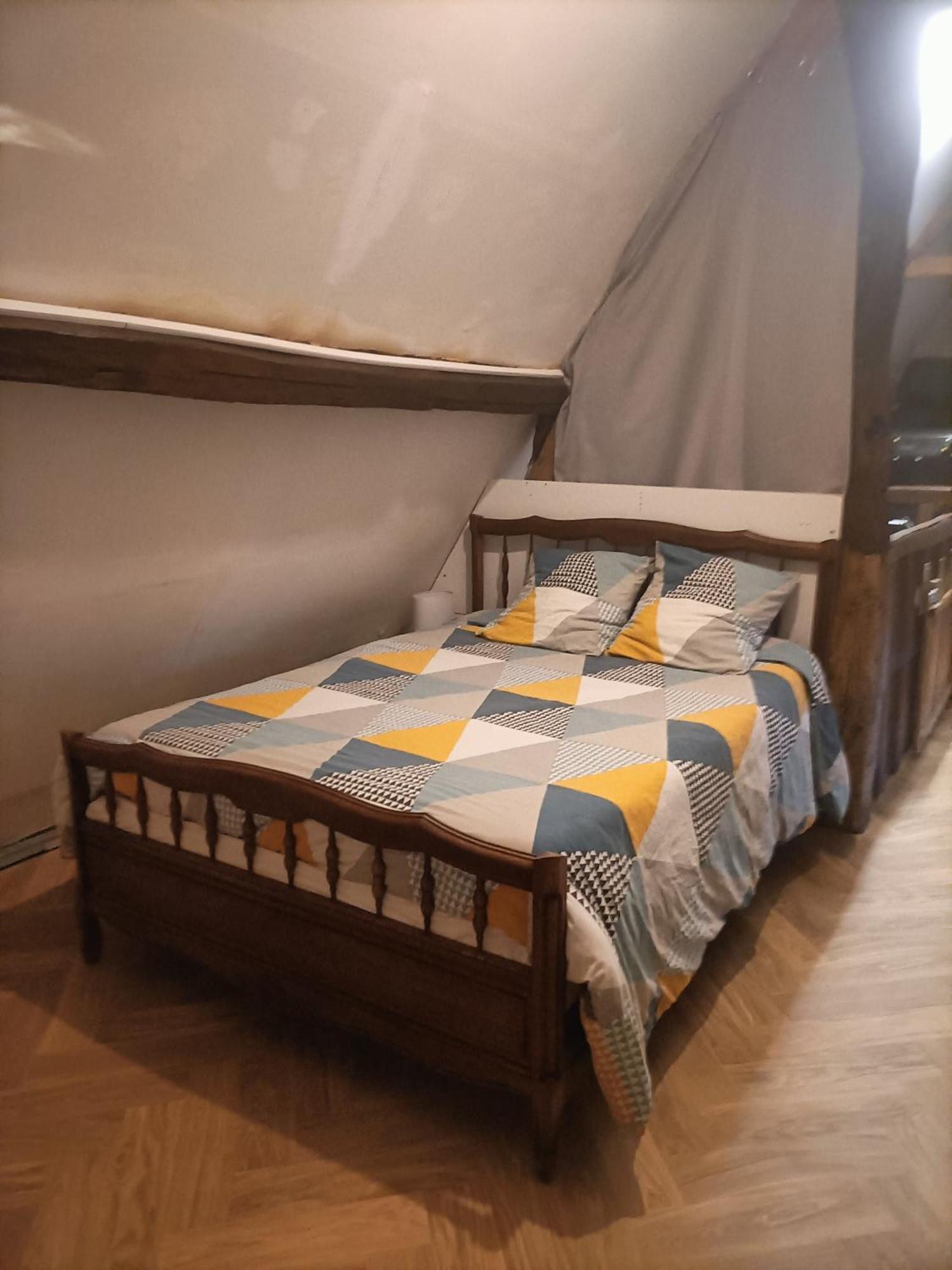 Chaumière du Château d'ô ,Gite 17 couchages Goupil-Othon Extérieur photo